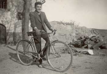 rogelio y su bici